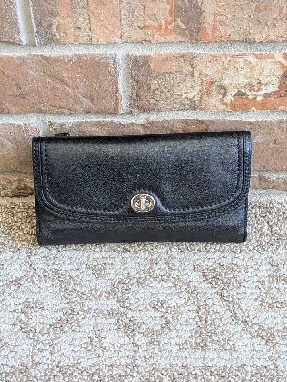 Coach Park Y2K Slim Envelope Trifold Wallet Black Vintage Turnlock Leather